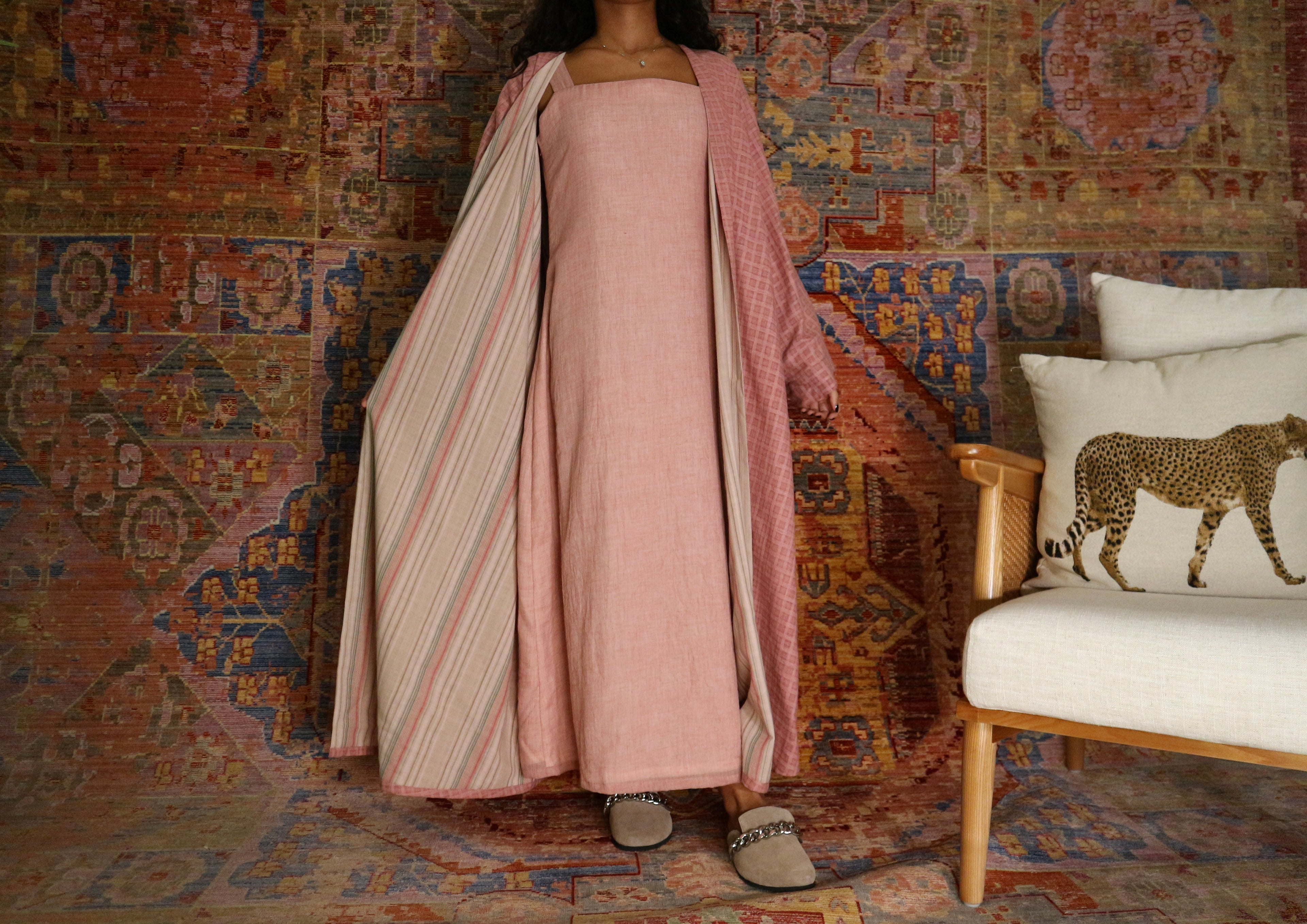 pink kaftan